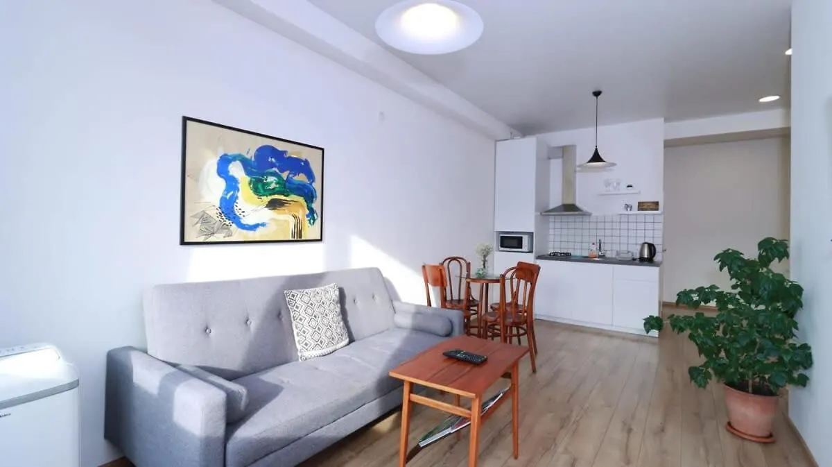Wehost Stylish Apartment Near Fabrika Tbilisi